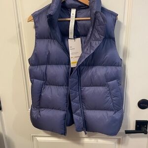 LULULEMON FEATHERWEIGHT PUFFER VEST. BNWT
